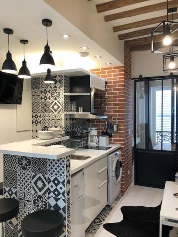 Appartement Aix, Neuf Tout Equipe Paris Luaran gambar